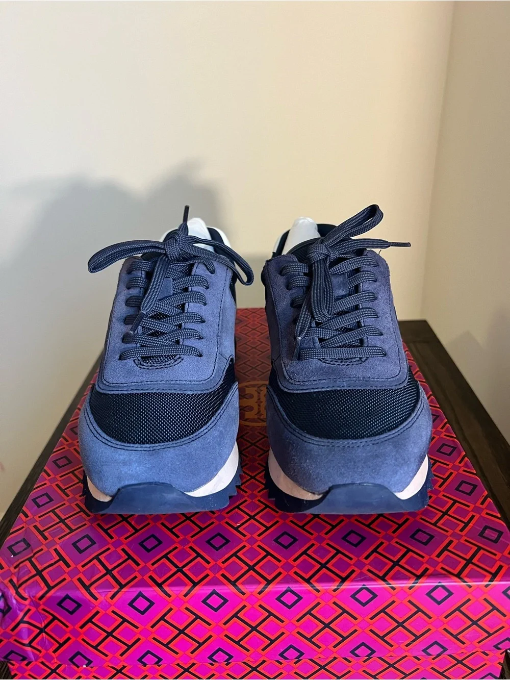 Tory Burch Sawtooth Logo Runner Sneakers